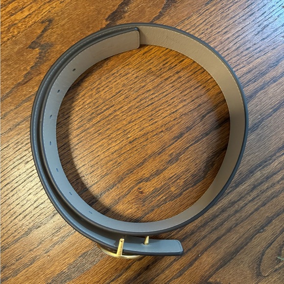 Tory Burch belt size xs 1" MILLER REVERSIBLE BELT - Picture 5 of 6